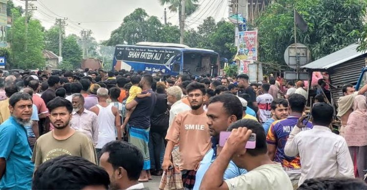 বগুড়ায় ৭ শ্রমিকের মৃত্যু 